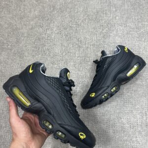 Nike Air Max 95 Noir/Jaune 15 Nike Air Max 95 Noir/Jaune – Image 5