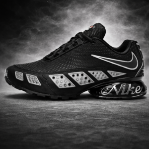 Nike Air Max – black & white – Image 1