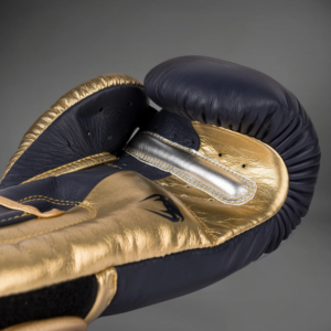 Gant de boxe - Edition Spéciale - Bleu Marine/Or – Image 3