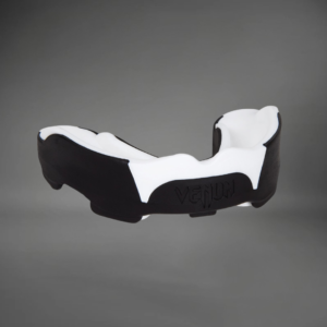 protège-dents Pro Venum Noir/Blanc 7 protège-dents Pro Venum Noir/Blanc – Image 1