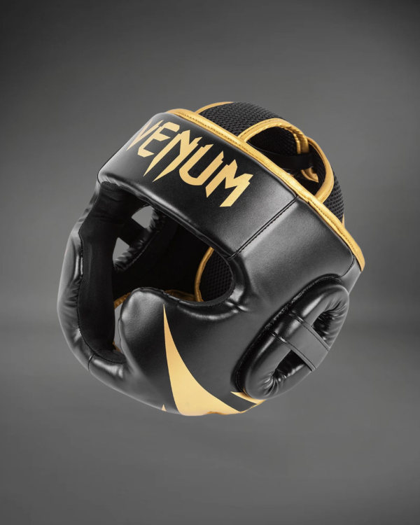 Casque de Boxe Venum Noir et Gold 2 252